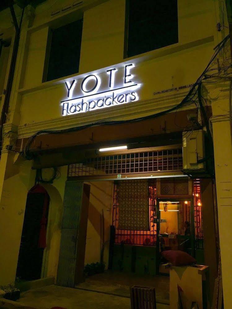 Yote Flashpackers Malacca Exterior photo